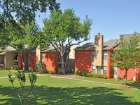 Building Photo - Deerfield Apartments in Dallas, Texas