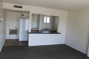 112 E Cherry St Apartments