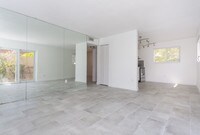 Building Photo - 3244 W Trade Ave Apartments in Coconut Grove, Florida