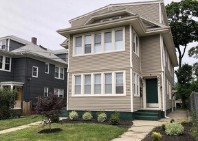 14 Forest St Apartments