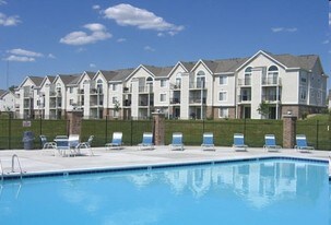 West Hampton Park Apartment Homes
