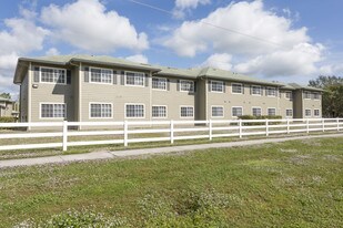 Jacaranda Trail Apartments
