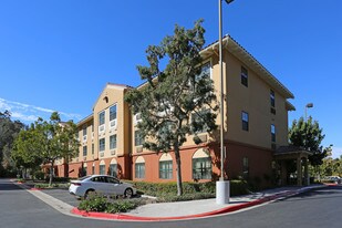Furnished Studio – San Diego - Hotel Circle