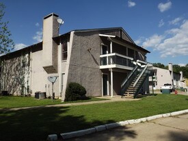 9226 Greenwood Rd Greenwood LA Apartments