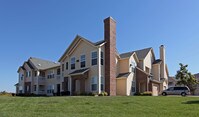 The Manor Homes of Arborwalk Apartments