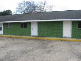 1600 Badt Ave Apartments