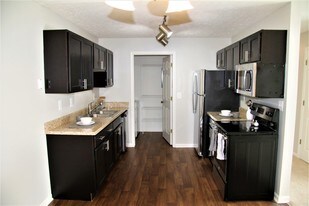Beacon Lake Apartments