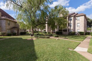 Cimarron Parkway Apartments