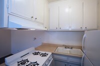 Interior Photo - Villa Verde Apartments in Encino, California
