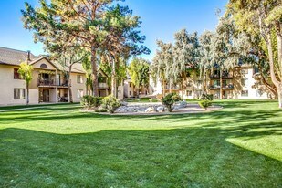 FIVE46 Apartments