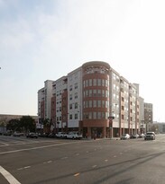 The ICON Plaza at USC Apartments