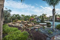 Building Photo - 525 Avalon Park Apartments in Orlando, Florida