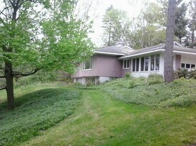 1464 Cedar Bend Dr Apartments
