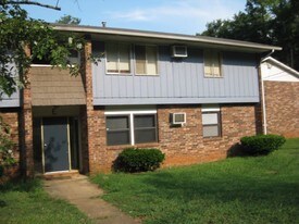302 Veterans Dr Apartments