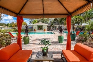 Avery Place Villas Apartments