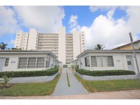 7829 Carlyle Ave Miami Beach FL Apartments
