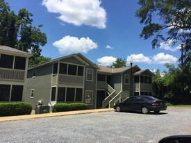 511 Mansion St Wetumpka AL Apartments