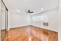 Building Photo - The Park Apartments in Sherman Oaks, California