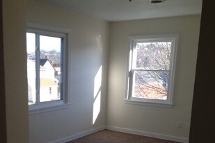 508 Pennsylvania Ave Irwin PA Apartments