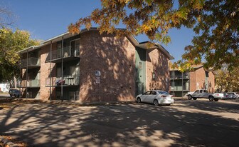 820 Sunset Ave Manhattan KS Apartments