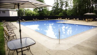 Fair Oaks Apartments