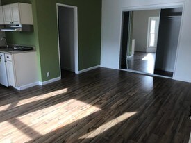 4925 Beverly Blvd Apartments