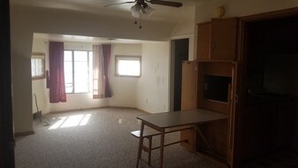 418 W Main St Apartments