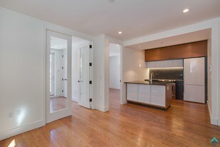 194 Hawthorne St Brooklyn NY Apartments