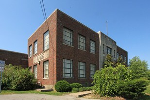 Cola Commons - LOW INCOME, RENT RESTRICTED Apartments