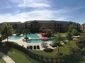 Discovery at Shadow Creek Ranch Apartments
