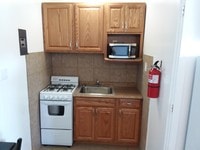 10th Street Apartments