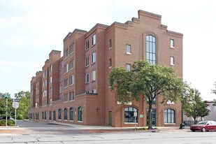 Newberry Square Apartments