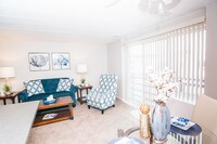Building Photo - Riverstone Apartamentos in Dayton, Ohio