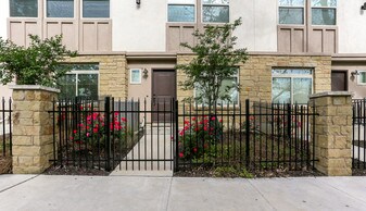 30th Street Townhomes Apartments