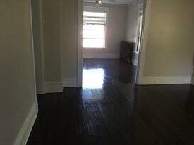 2233 Lake Ave Wilmette IL Apartments