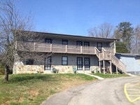 Courtyard Cottages Apartments