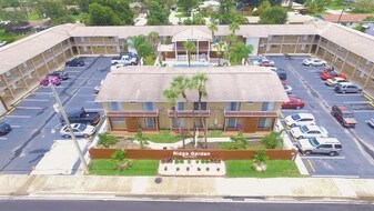 3001 Bee Ridge Rd Sarasota FL Apartments