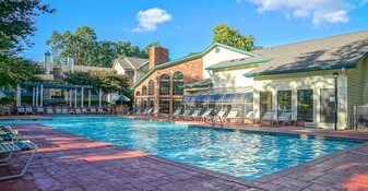 Chesapeake Bay Apartments