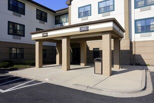 Furnished Studio – Chicago - Lisle