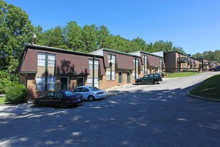 Carson Crest Apartments