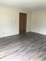 311 32nd St NE Cedar Rapids IA Apartments