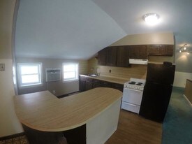 28 Lawrence Ave Apartments