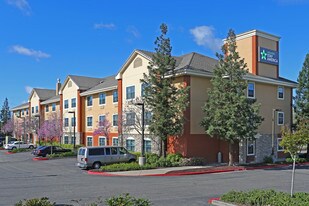Furnished Studio – Sacramento - Roseville