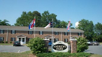 300 Slade St Apartments