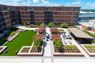 Vantage Mosaic Apartments