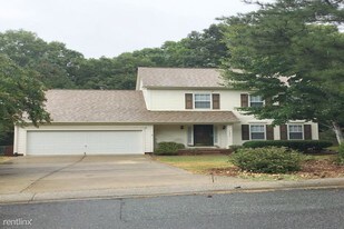 3 Bedroom Single-Family Home for Rent $1465