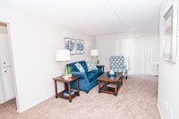 Building Photo - Riverstone Apartamentos in Dayton, Ohio