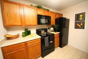 Hunter's Ridge Apartments