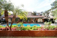 Building Photo - Magnolia Apartments in Sherman Oaks, California