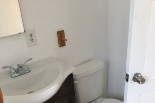 411 Glen St Riverside CA Apartments